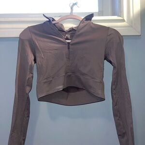 Cropped active-wear long sleeve🐭